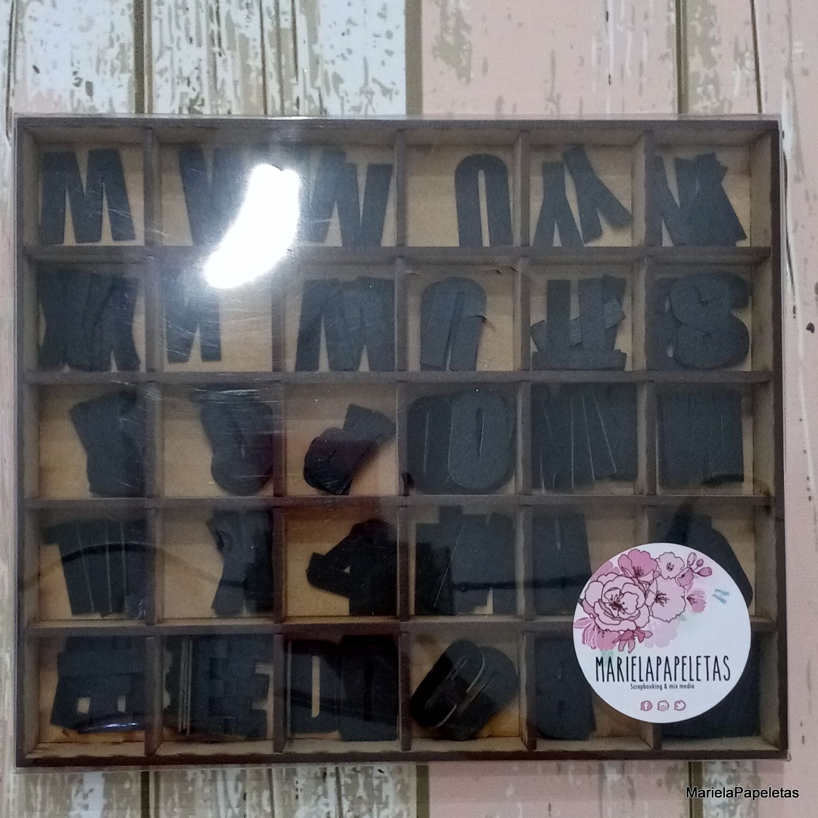 Caja de Alfabetos/Abecedarios 3 cm de alto